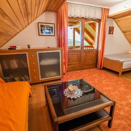 Mirt With Hottub & Sauna