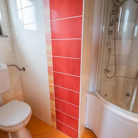 Mirt With Hottub & Sauna Vakantiehuis