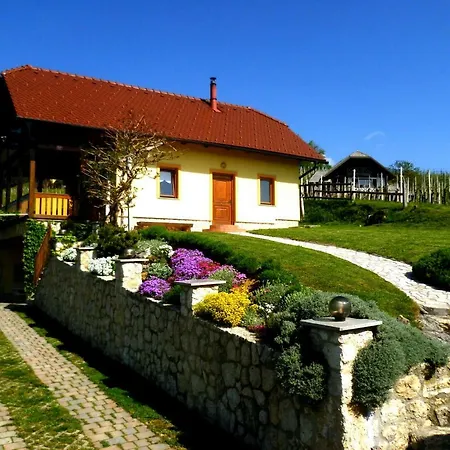 Mirt With Hottub & Sauna Blanca