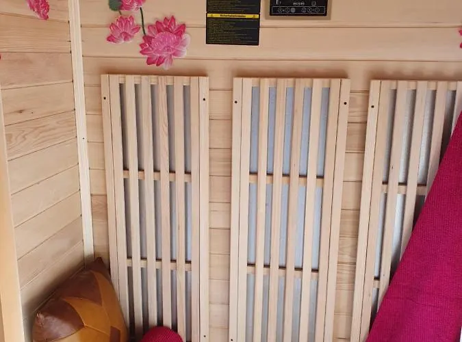 Mirt With Hottub & Sauna Σπίτι διακοπών *